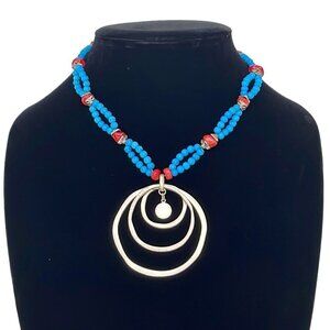 Beaded Necklace Pendant 3 Rings Blue Red Gold 10 Inches